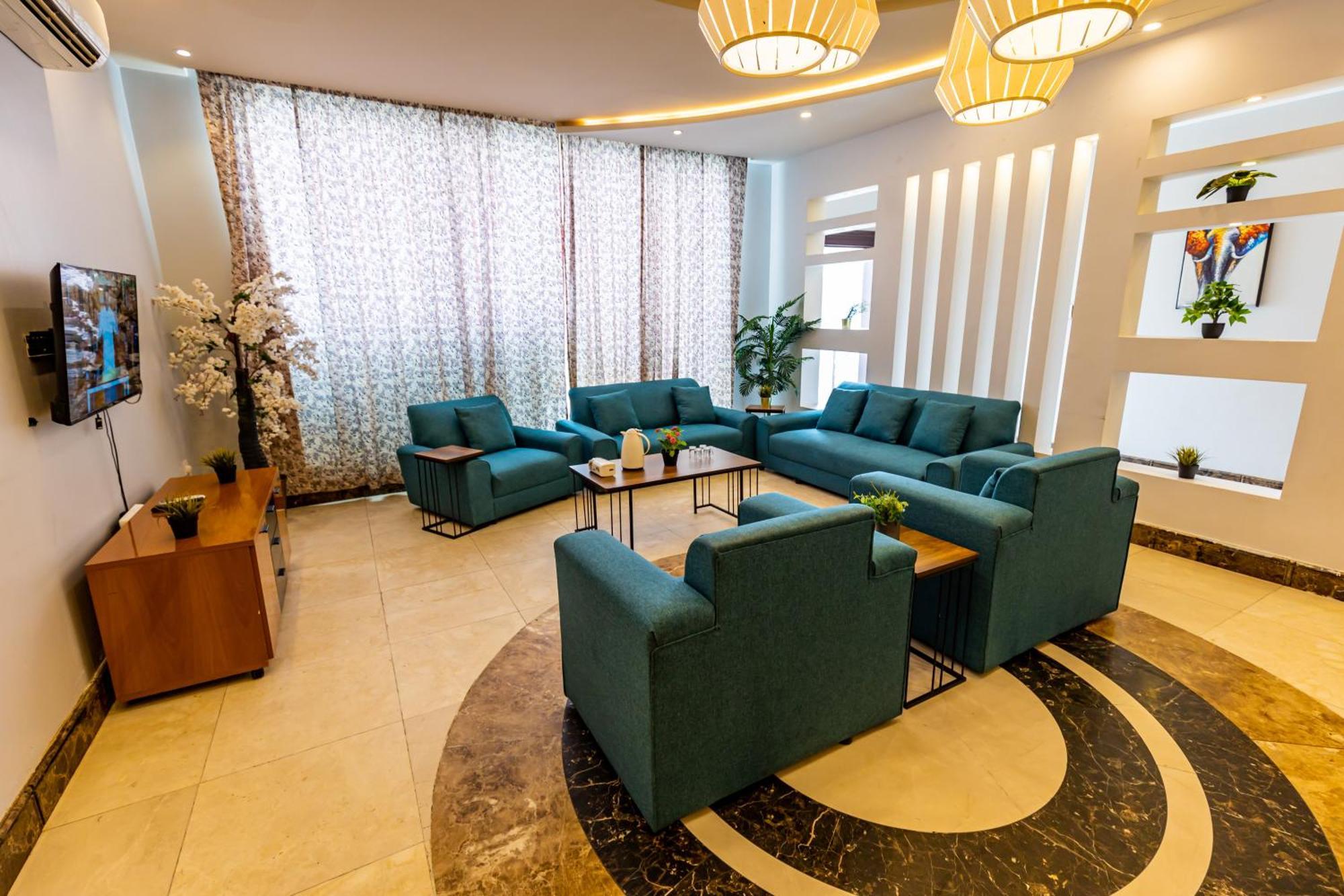 شاليهات الكوخ السويسري وأكوابارك Villa Ash Shishah Esterno foto