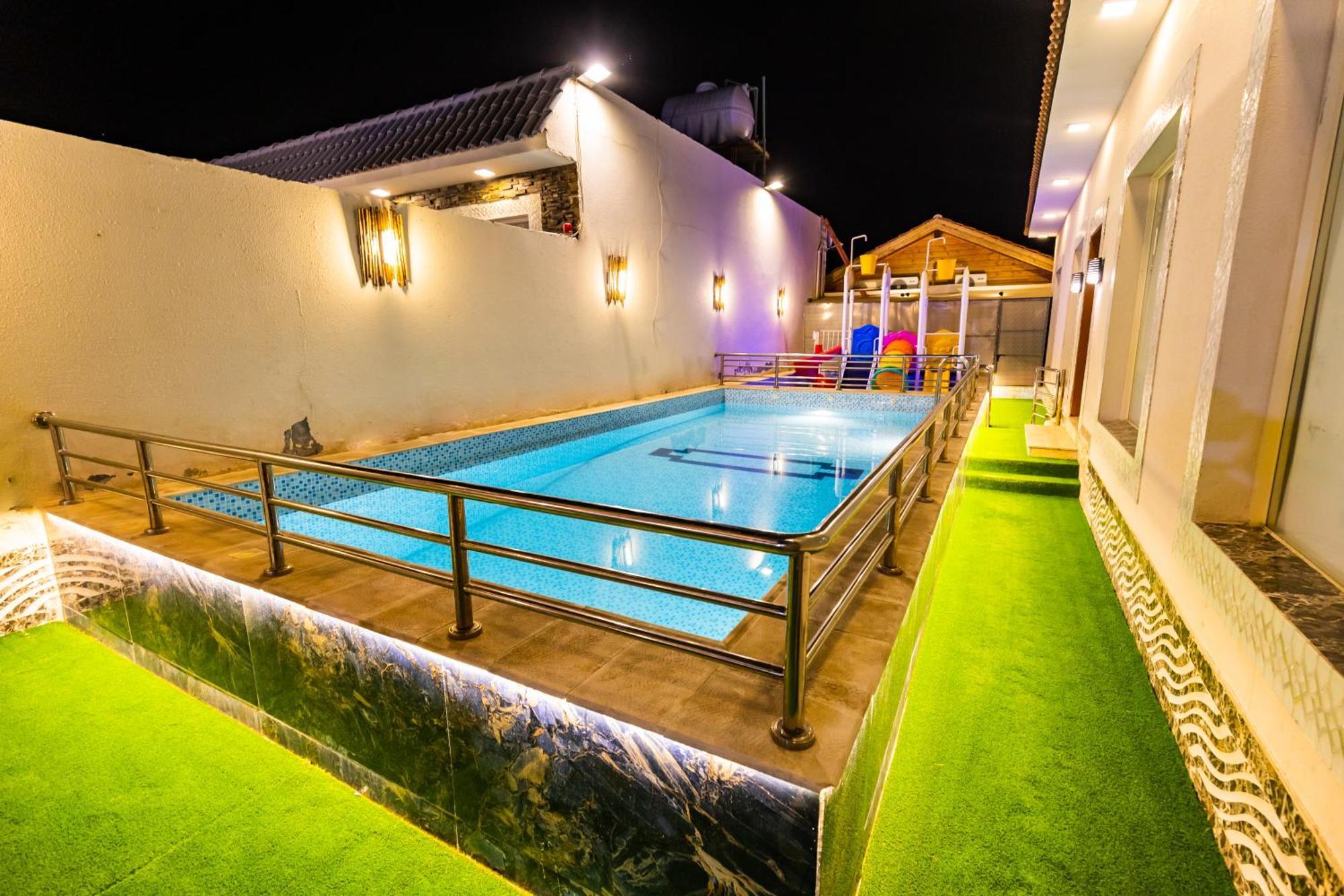 شاليهات الكوخ السويسري وأكوابارك Villa Ash Shishah Esterno foto